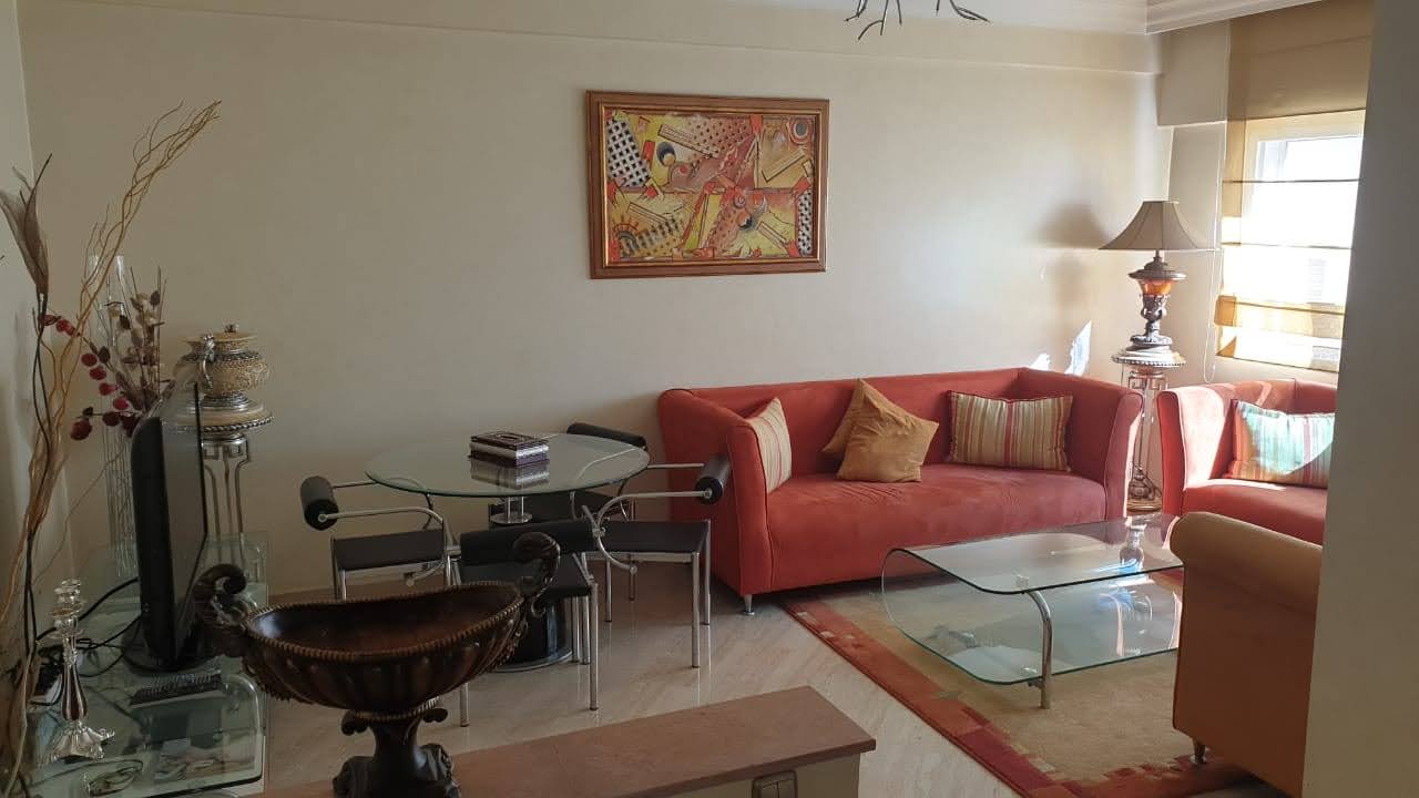 VENTE APPART SUR LA COUR DE 98M² A BEAUSEJOUR