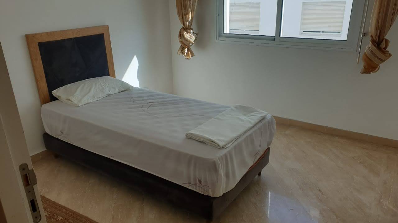 VENTE APPART SUR LA COUR DE 98M² A BEAUSEJOUR