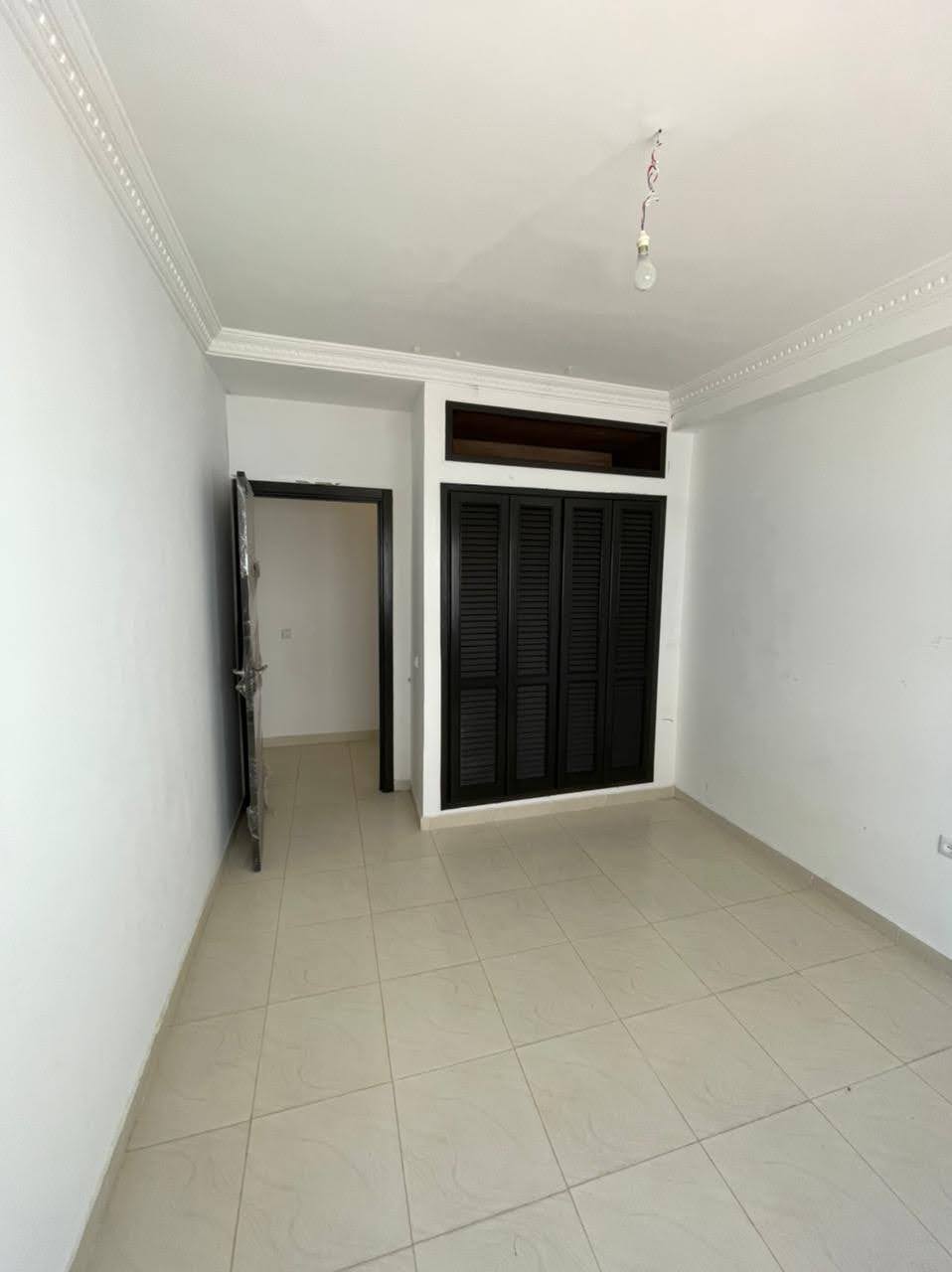 DUPLEX DE 338M2 FRONT MER A AZLA BEACH