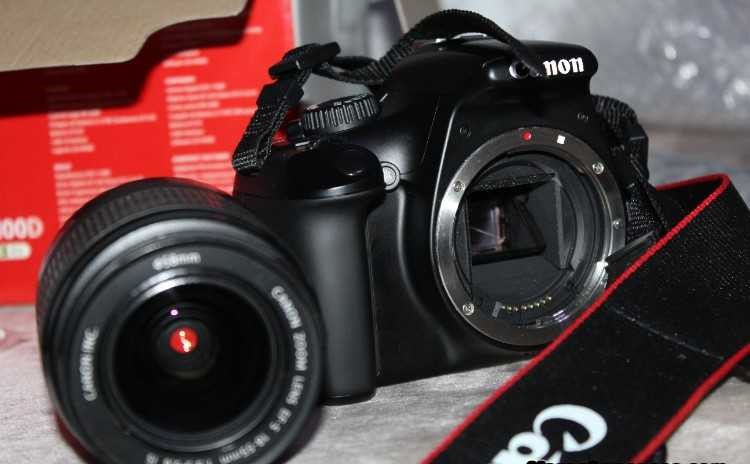 Canon eos 1100d
