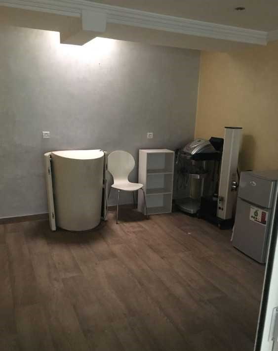 Bureau biranzarane cote youssoufia 99m²