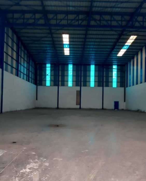 LOCATION HANGARS A HAD SOUALEM