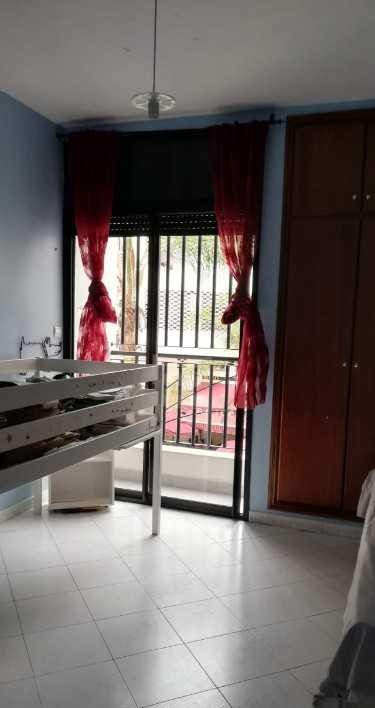 Appartement vide a louer sur MAHAJ RIAD