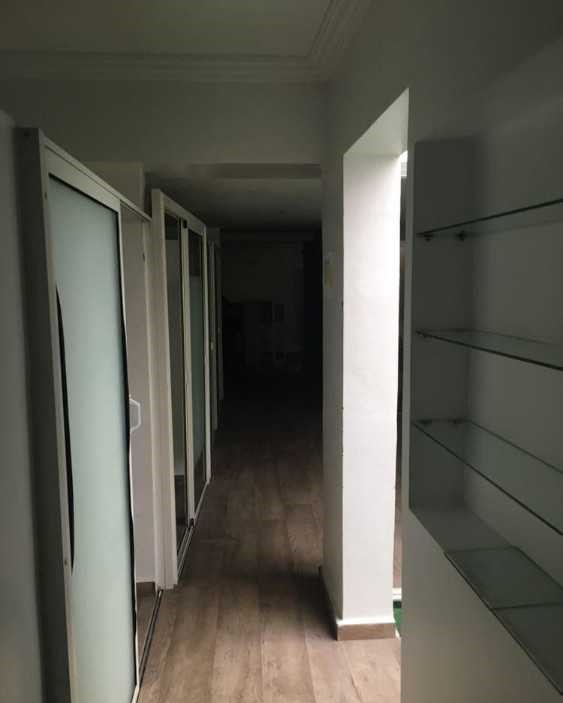 Bureau biranzarane cote youssoufia 99m²