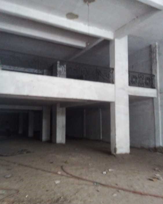 Magasin a louer sur maarif extension 950m