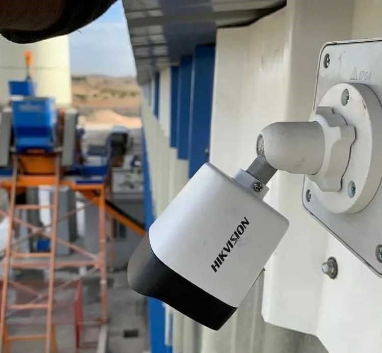 Installation de caméra de surveillance