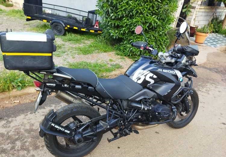 BMW R1200GS 2011 en très bon état