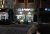 Immeuble et restaurant