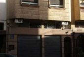 Immeuble et restaurant