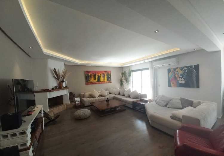 Bel Appartement 176 m² à vendre, Racine, Casa.